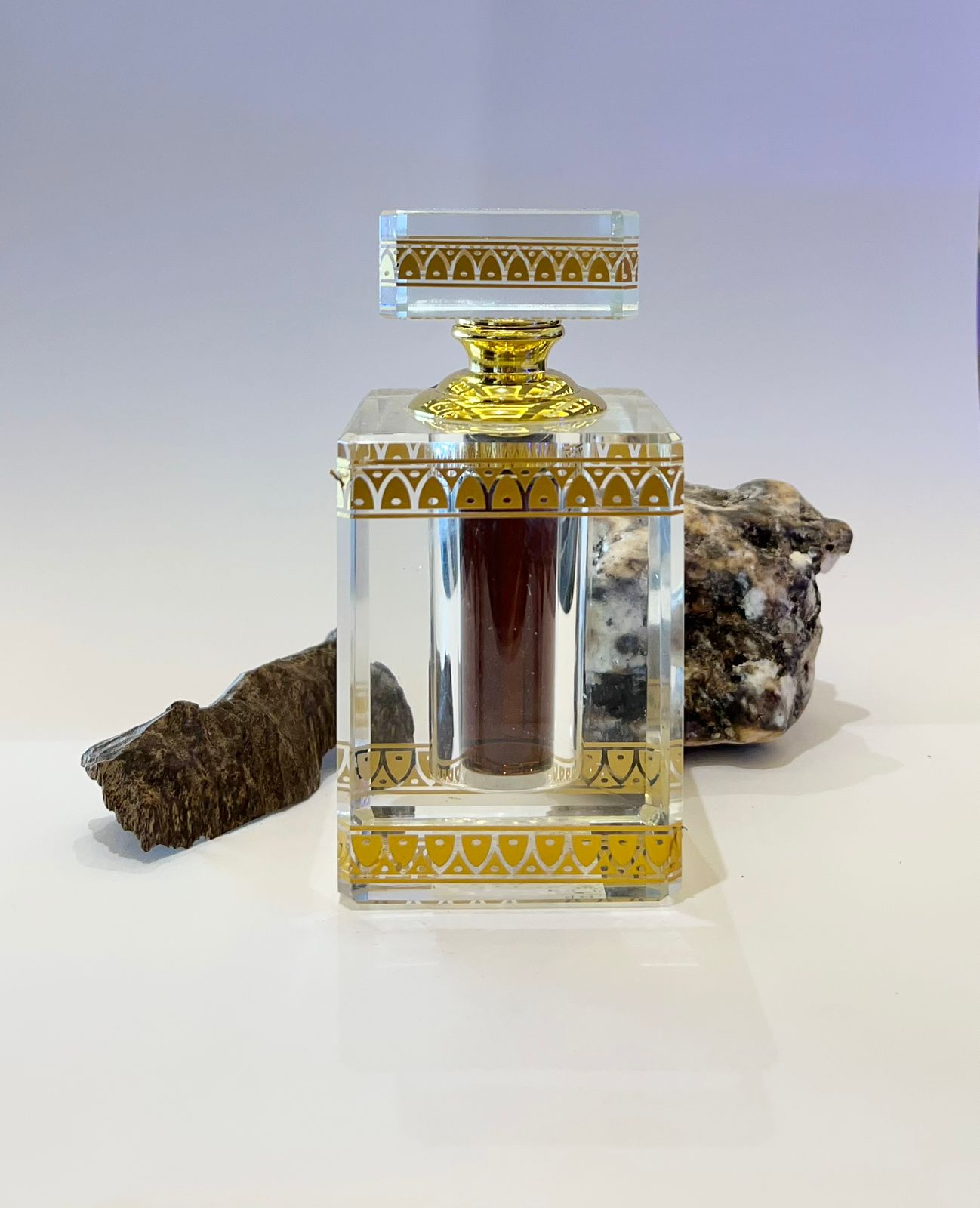 Ambre & Oud in Crystal Bottle of the Moment